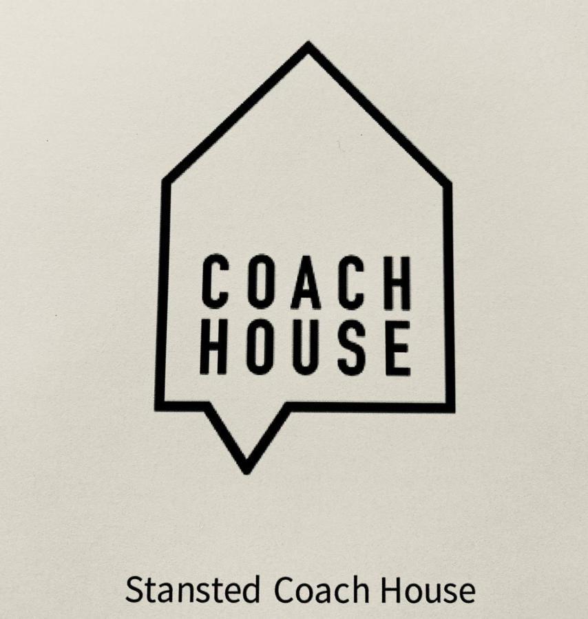 エルセナムStansted Coach Houseアパートメント エクステリア 写真